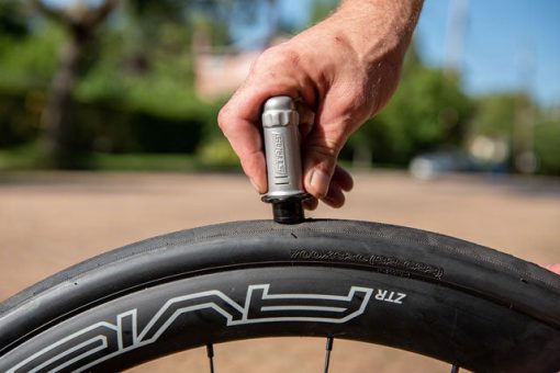 Stan's NoTubes Dart Tool - Image 2